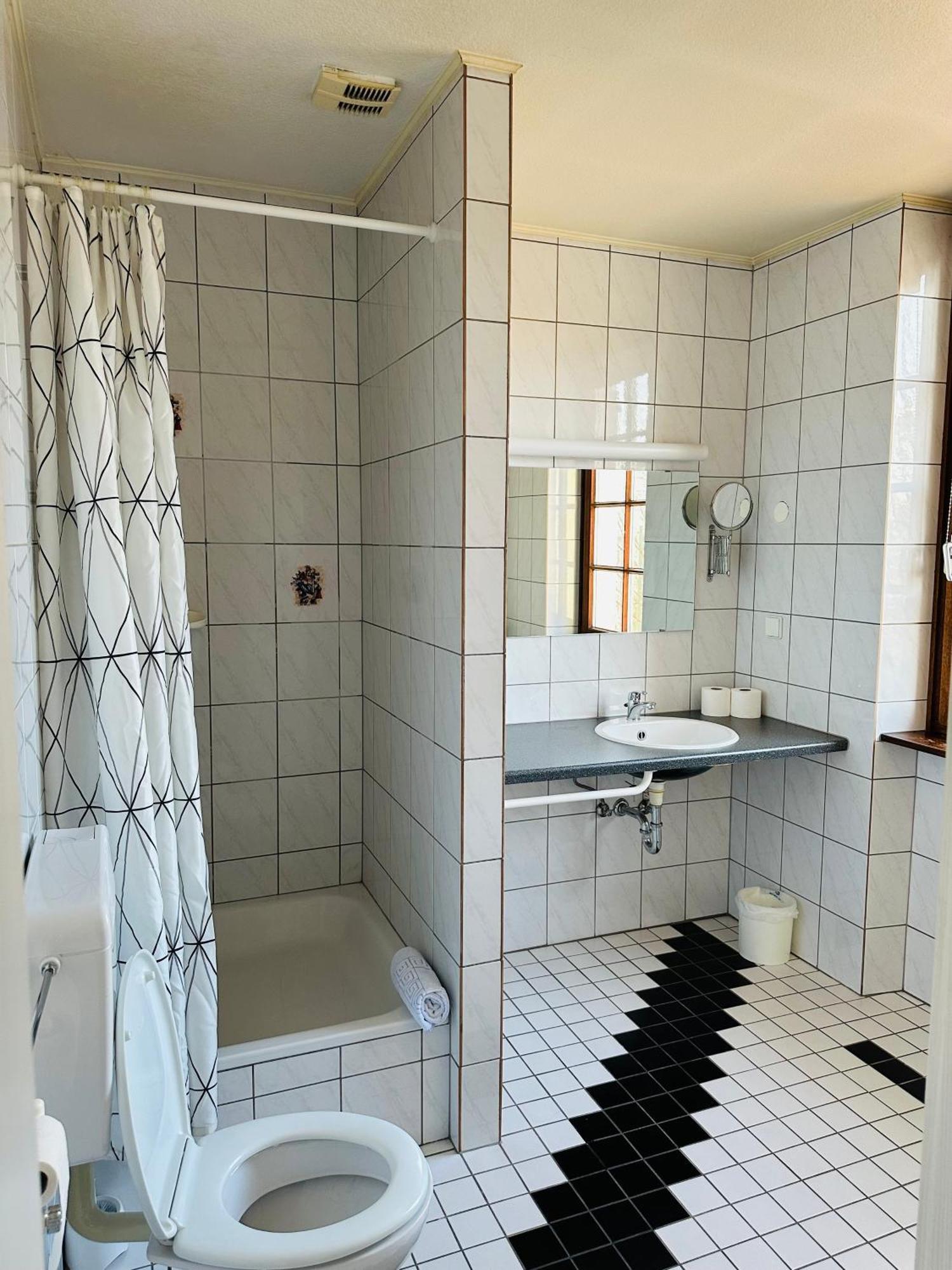 Badischer Hof Hotel Мангейм Экстерьер фото