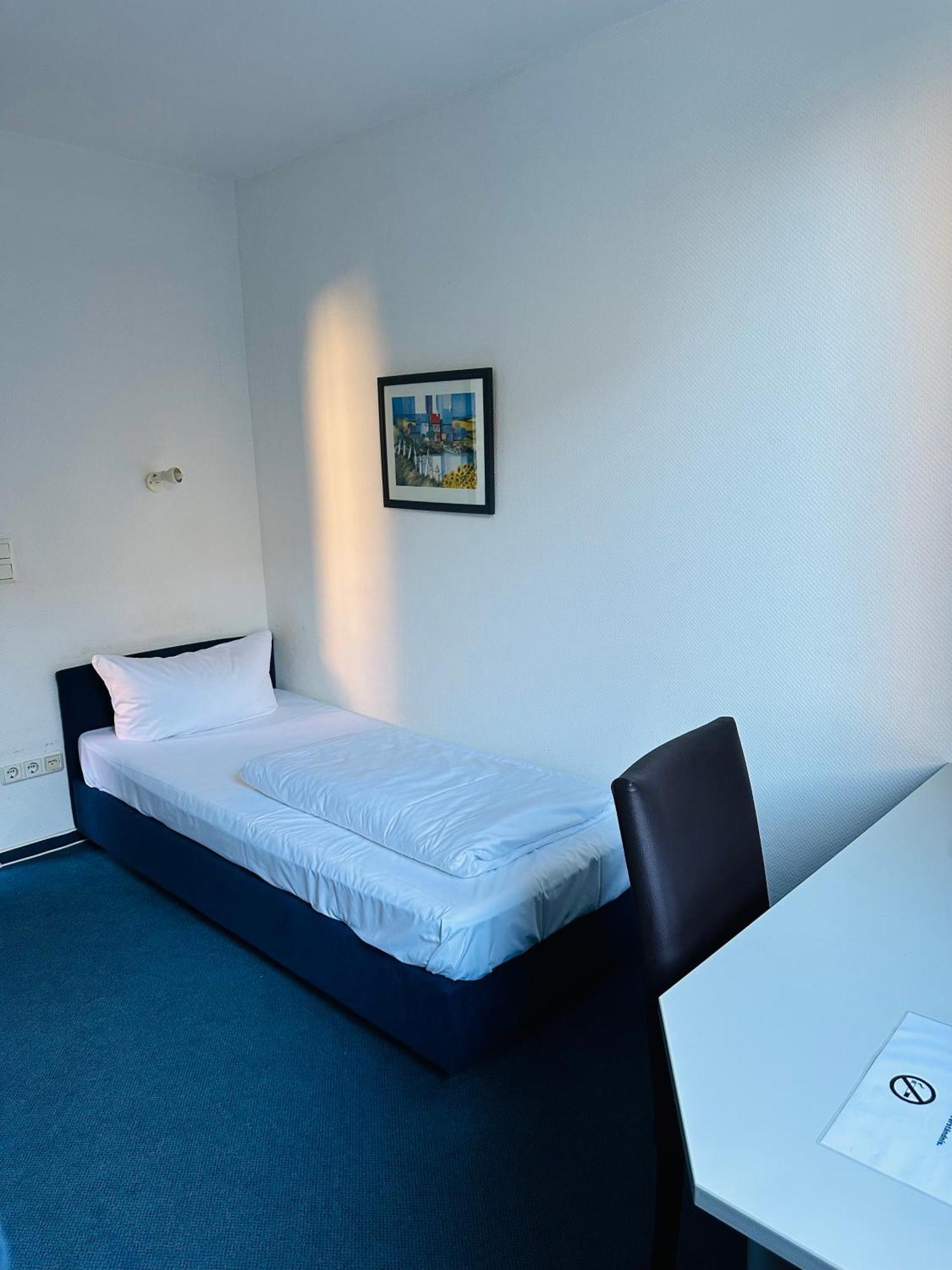Badischer Hof Hotel Мангейм Экстерьер фото