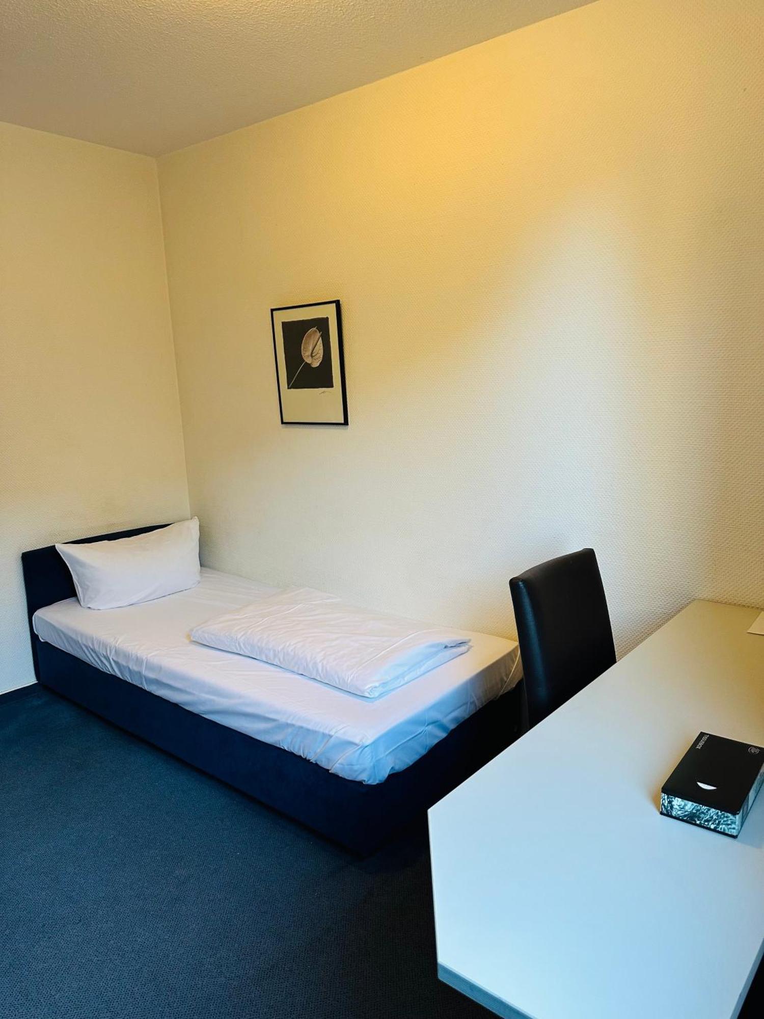 Badischer Hof Hotel Мангейм Экстерьер фото