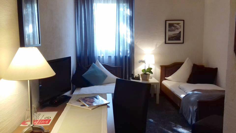 Badischer Hof Hotel Мангейм Экстерьер фото